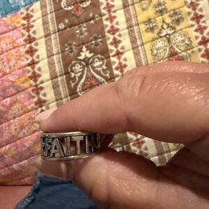 James Avery Faith Hope Love Ring Size 8